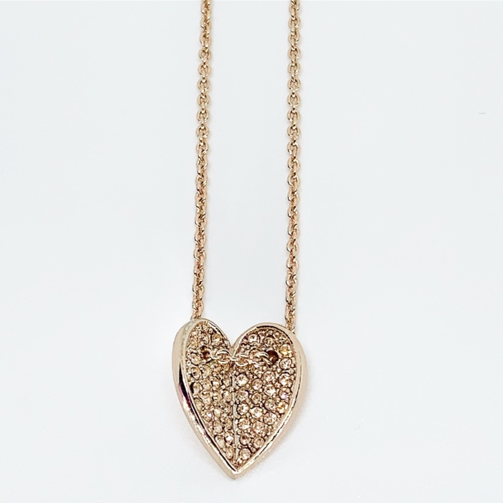 Vera Bradley Pave Heart Necklace!